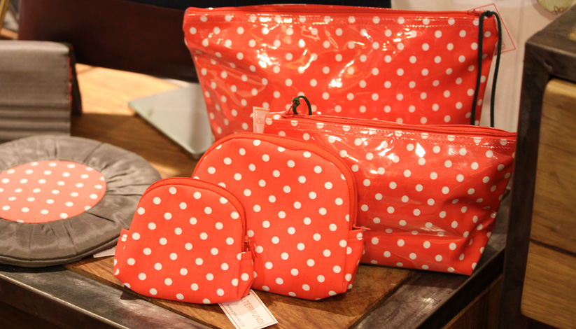 GOODPLANET & LA VIE DEVANT SOIE