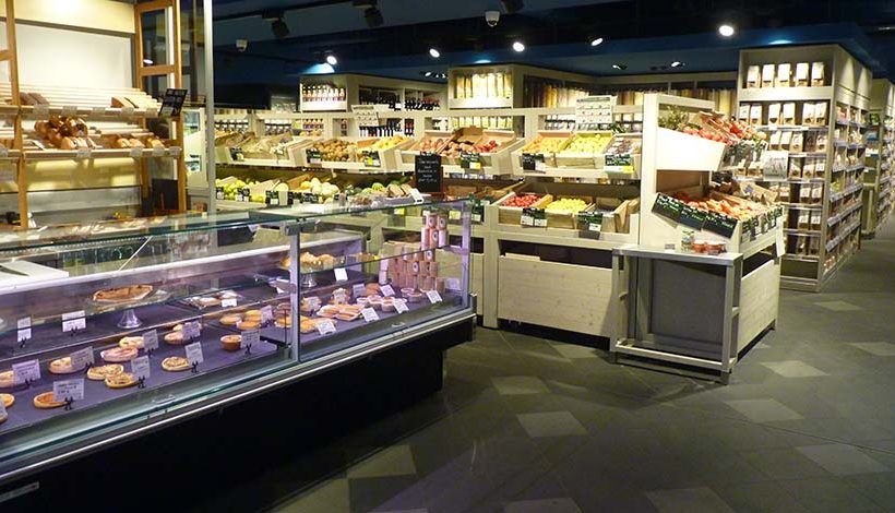 LE RETOUR A LA TERRE DES CHAMPS ÉLYSÉES