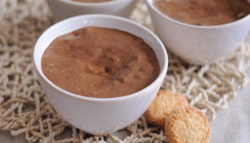 MOUSSE AU CHOCOLAT ONCTUEUSE