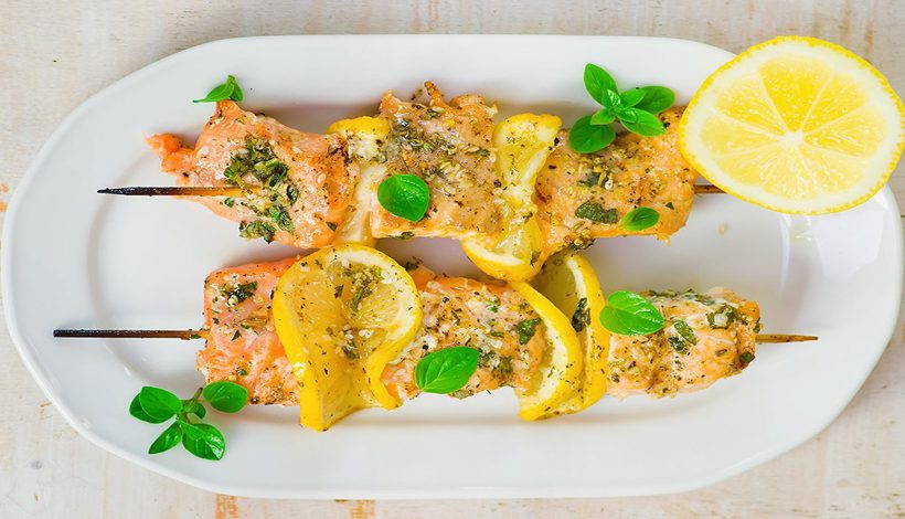 Brochettes de saumon coco curry