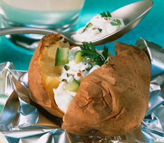 POMMES DE TERRE AU FOUR